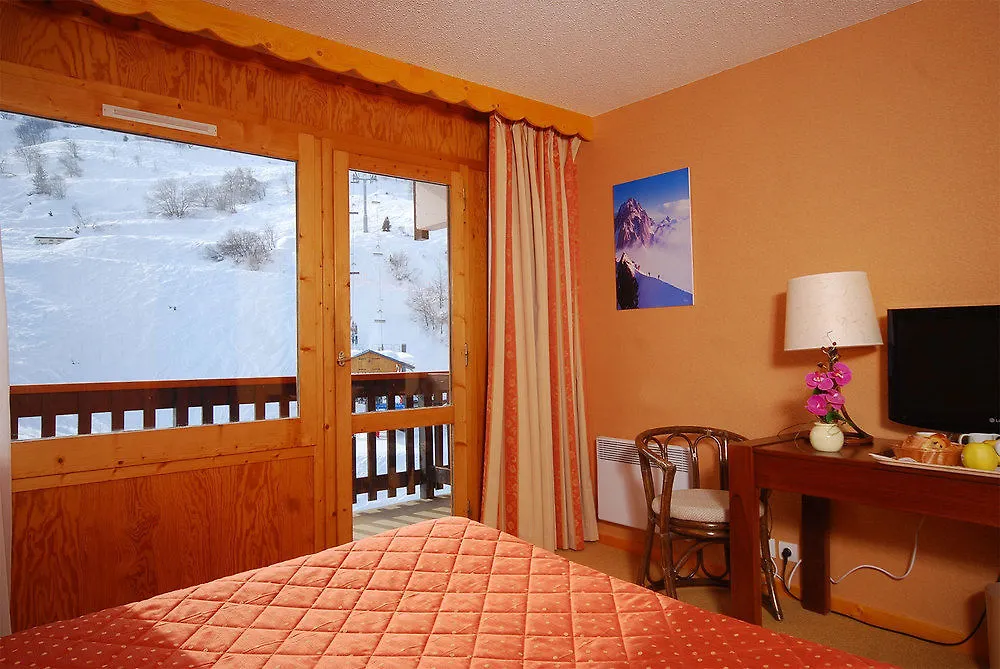 Hotel Les Arolles Meribel