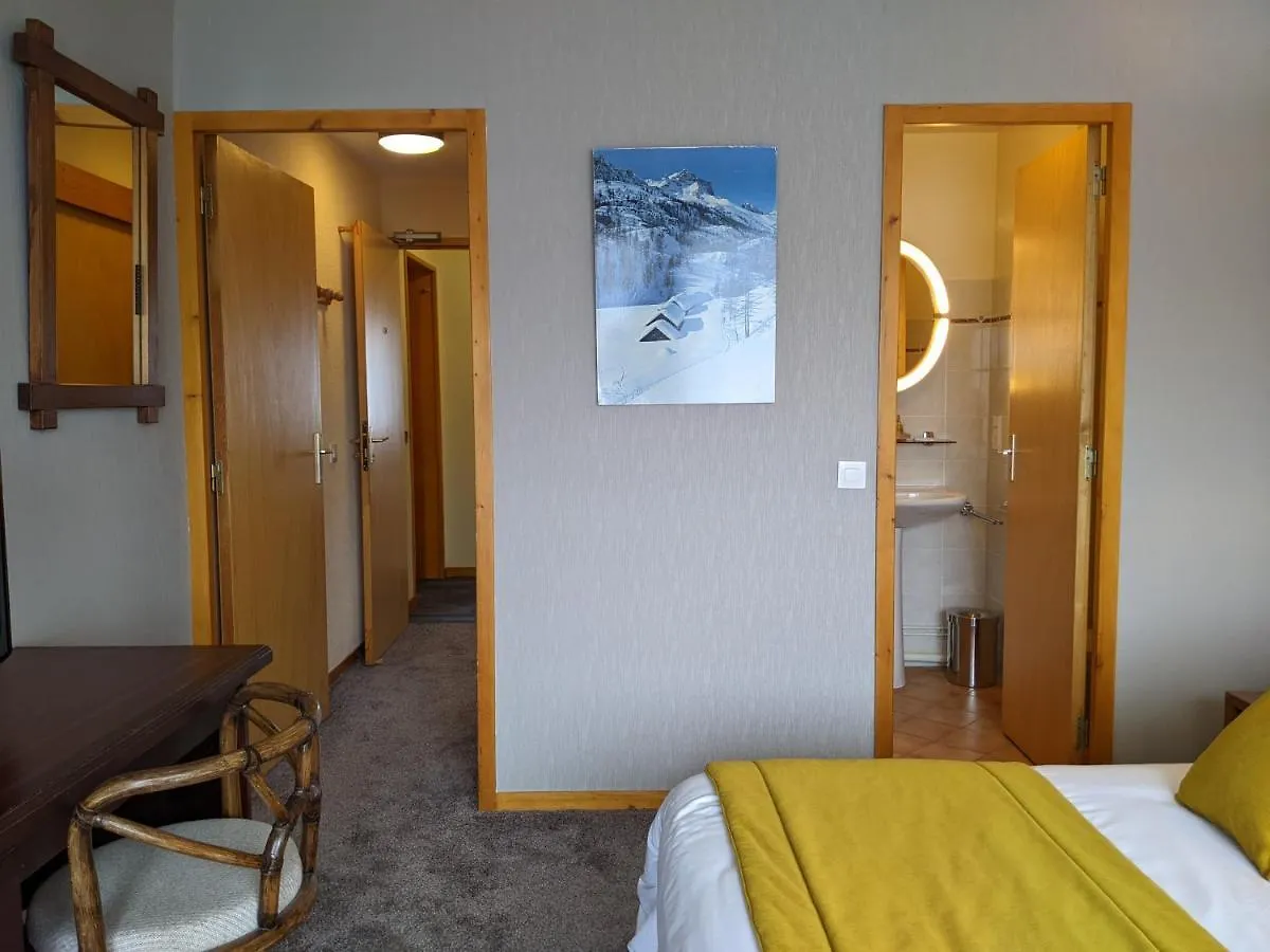 Hotel Les Arolles Meribel
