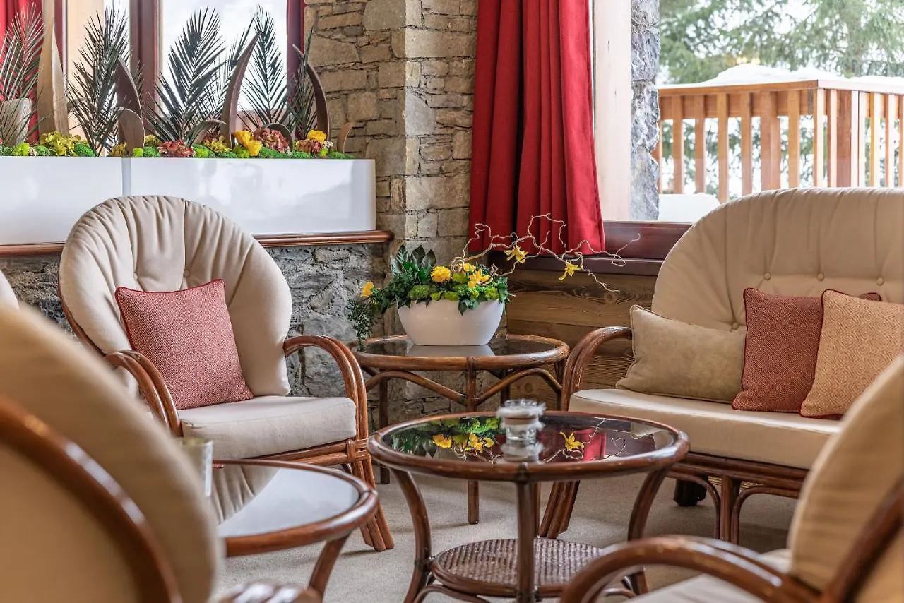 ***  Hotel Les Arolles Meribel France